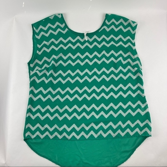 Truth Tank Top Womens 1X Green White Chevron Lightweight Sleeveless - Picture 1 of 8